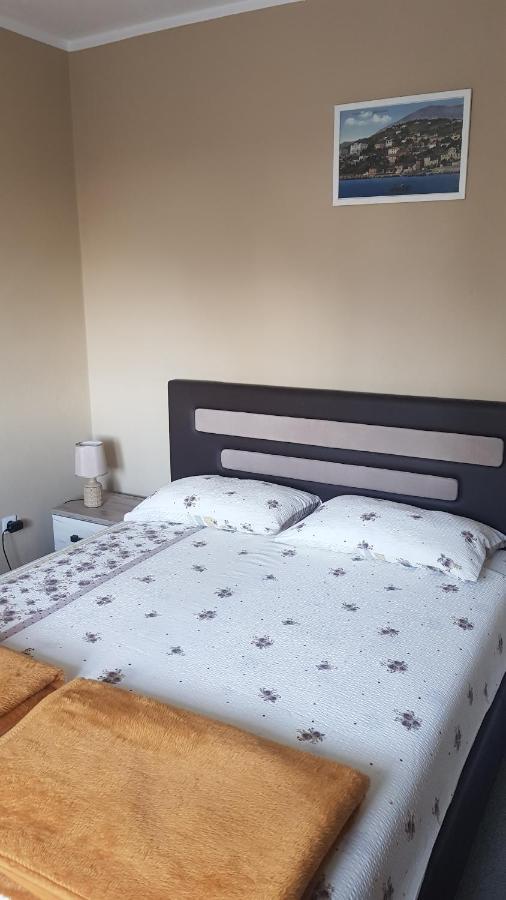 Apartment Lidija Herceg Novi Esterno foto
